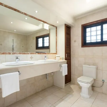 Resitour - Kamares Village Pafos