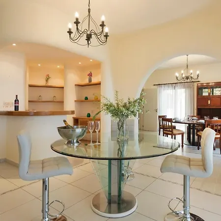 Resitour - Kamares Village Villa