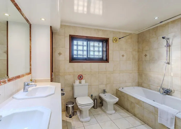 Resitour - Kamares Village Villa Paphos