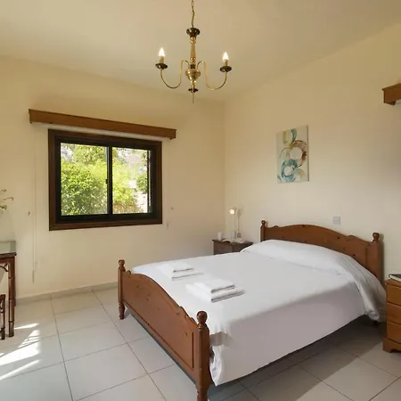 Resitour - Kamares Village *