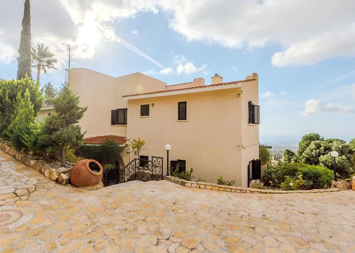 Resitour - Kamares Village *