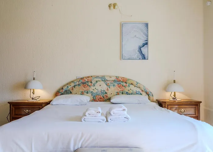 Resitour - Kamares Village Πάφος