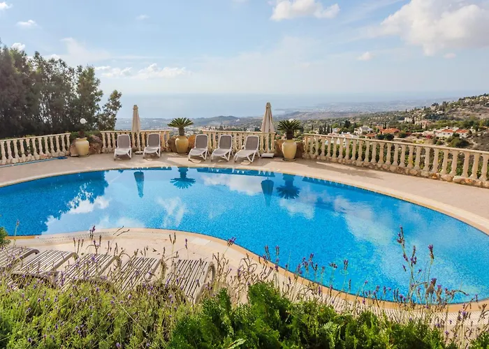 Resitour - Kamares Village *